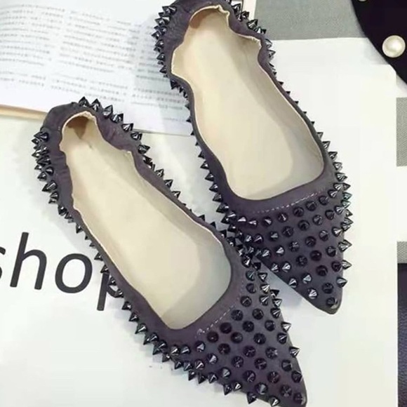 NEW 0.5 Yard Sew Stitch On Spike Stud Cone Flat Back Plastic Trim Mesh 10 Rows - Picture 5 of 9